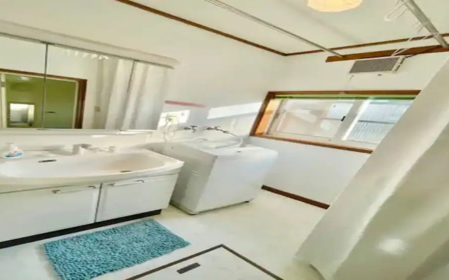 Holiday House Toya