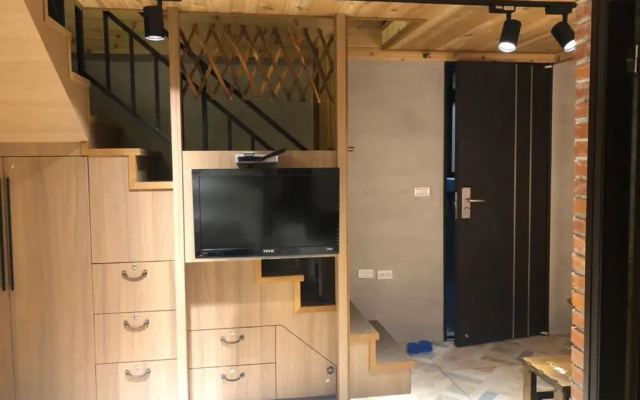 Hakka Beauty House
