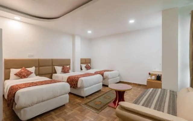 Hotel Ratnasambhava