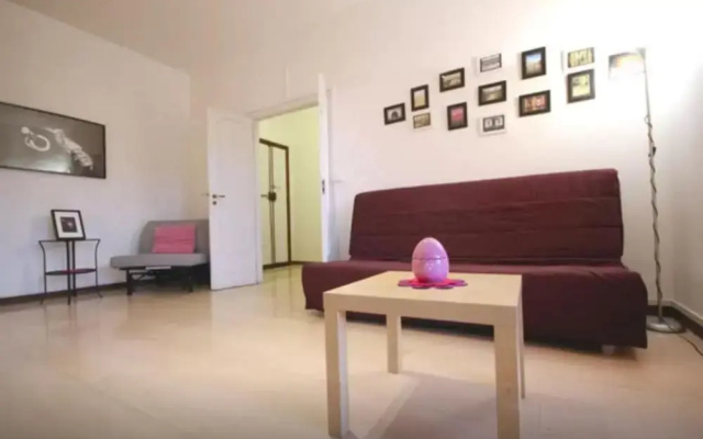 Robi's 1 Bed in Superb Location!