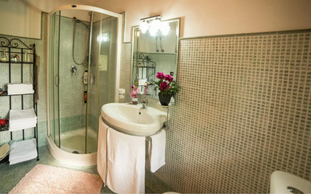 Villa with Private pool in Oria-Villa Chiara