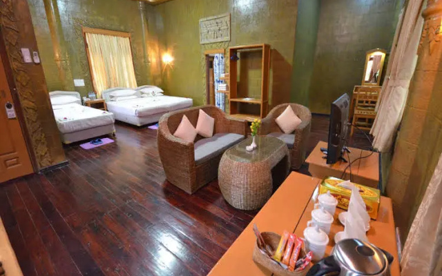 Sittwe Shwe Thazin Hotel