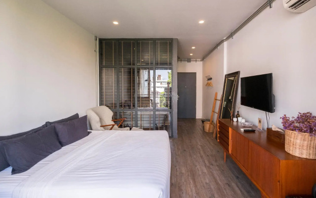 Iron32 Hotel