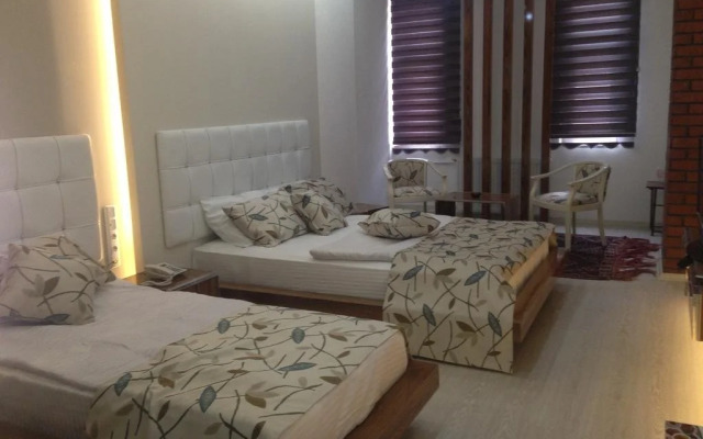 Senler Hotel