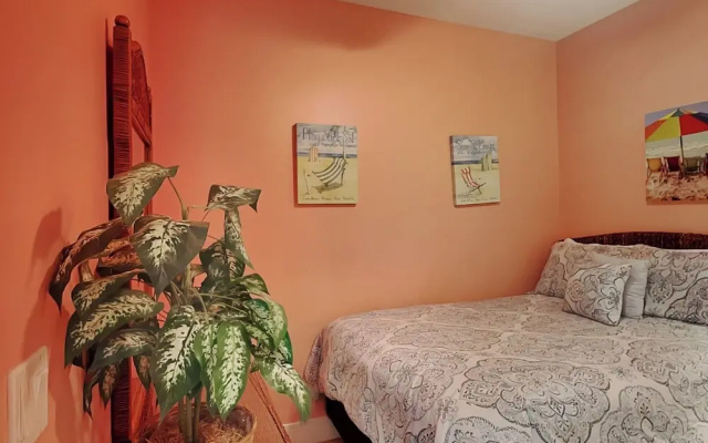 Beach Getaway by Ryson Vacation Rentals
