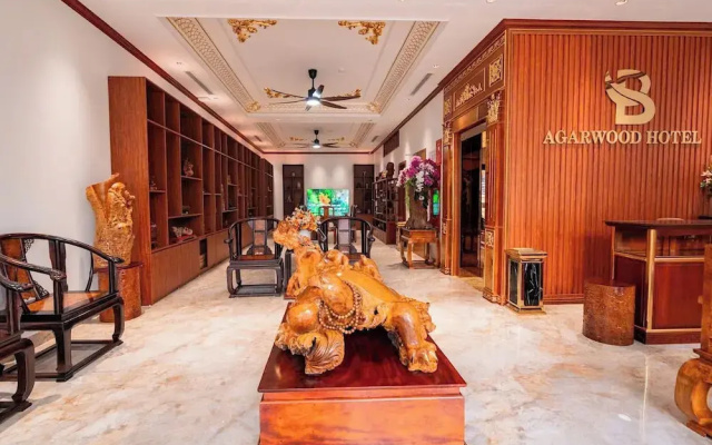 Agarwood Hotel