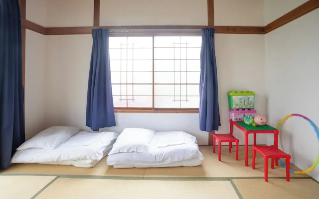Gray house toya