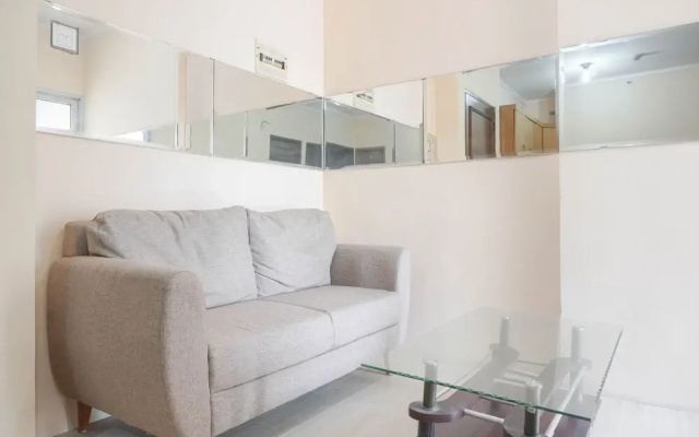 Comfort And Cozy 2Br At Gajah Mada Mediterania Apartment