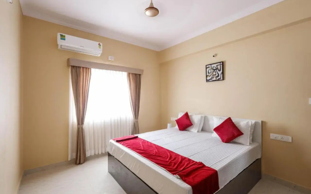 OYO 374 Apartment Near Fortis Hospital