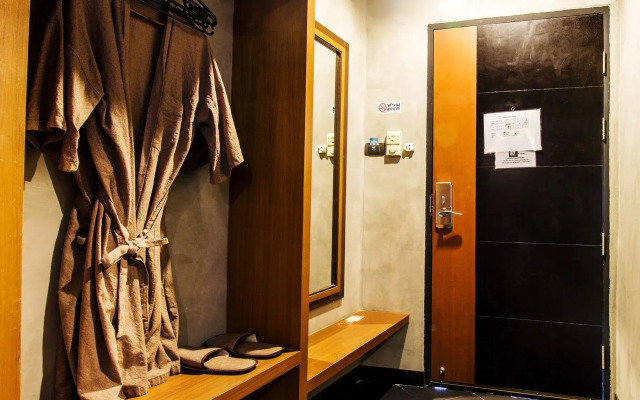 B2 Airport Boutique & Budget Hotel