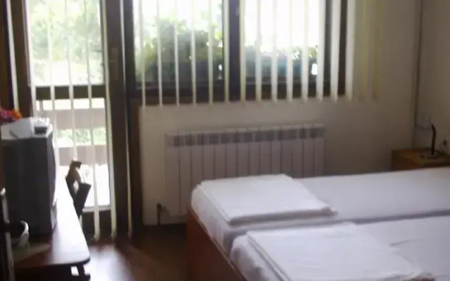 Stoyanova Guest House