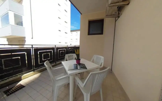 Inviting Apartment in a Great Area