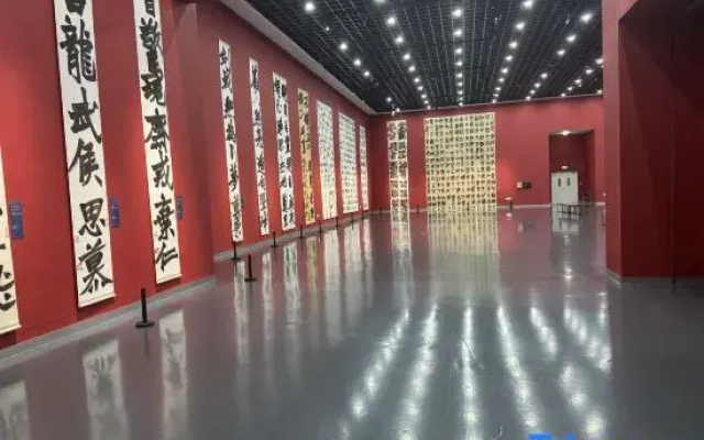 Hengxiang Hotel (Baita Airport)