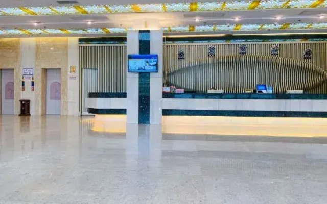 Four Seasons Hotel (Nanning Zoo Qingchuan Subway Station)