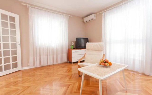 Apartment Nena & Petar