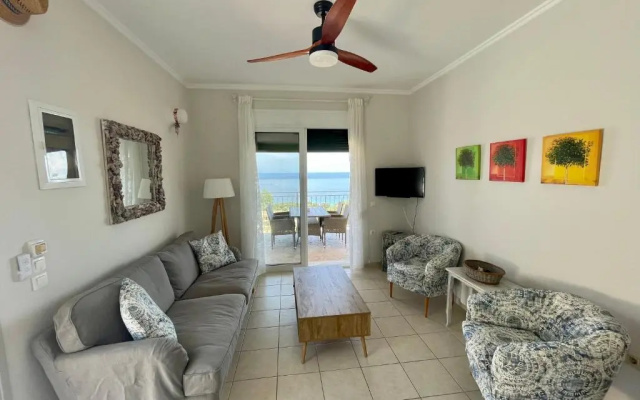 Villa Alemar House with Private pool and Spectacular sea views just 150m to the beach