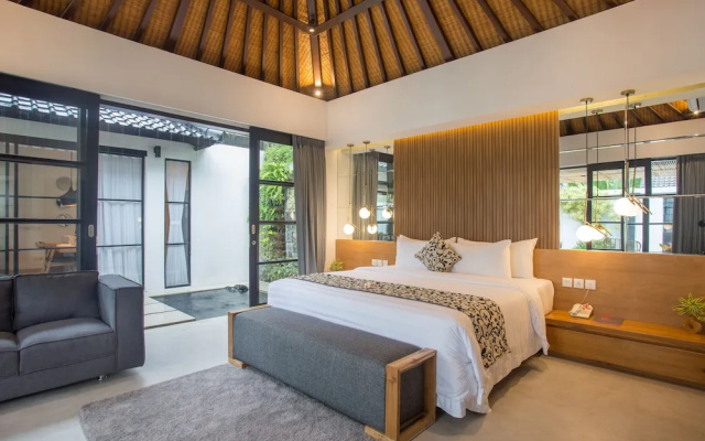 The Kons Villa Bali Seminyak
