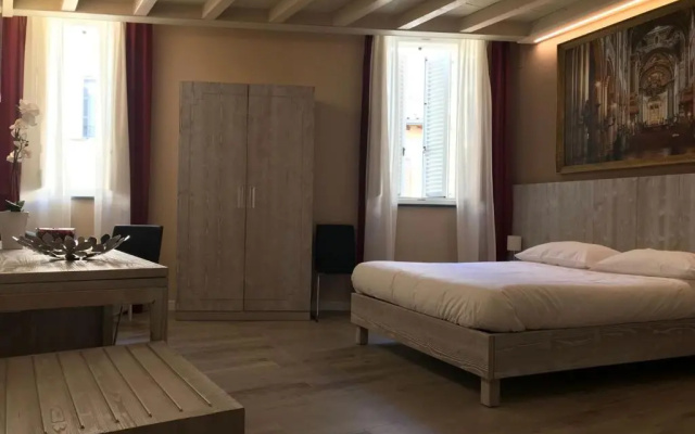 Palazzo Domanto Parma Apartments