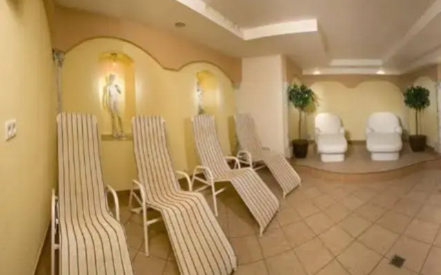 Hotel Persura