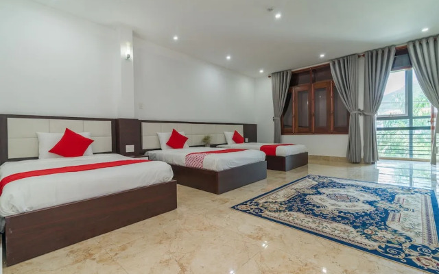 Ruby Hotel By OYO Rooms