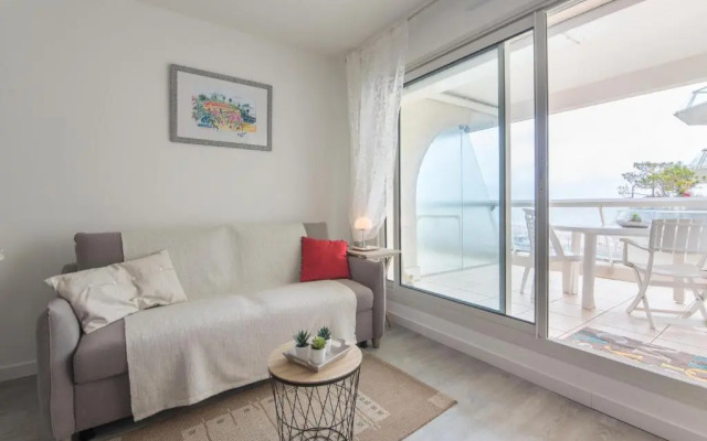 Studio vue mer, avec grande terrasse