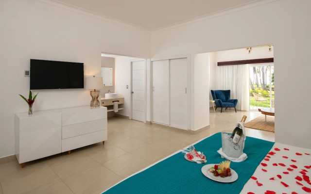 Select at Grand Paradise Samaná - All Inclusive