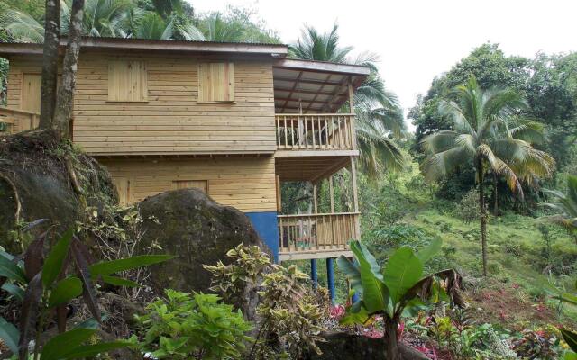 Roots Jungle Retreat in Massacre, Dominica from 63$, photos, reviews - zenhotels.com hotel front