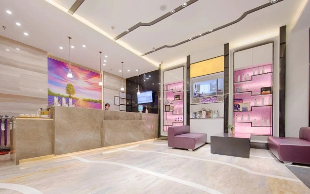 Lavande Hotel (Kunshan High-speed Railway South Station Yushan Square Metro Station)