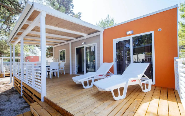 Zaton Holiday Resort Camping homes