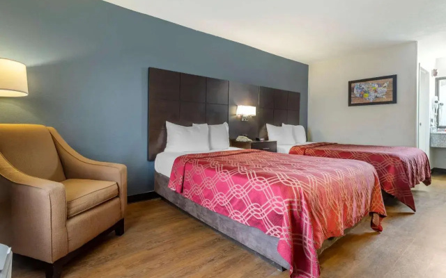 Fairfield Inn by Marriott