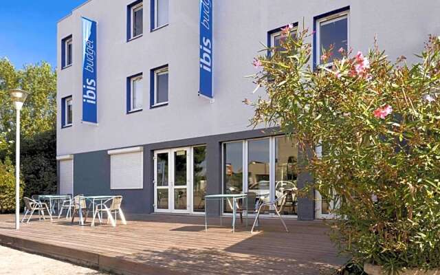 ibis budget Arles Sud Fourchon