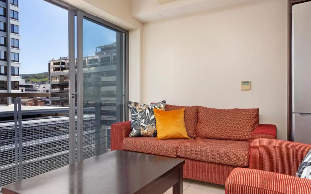 Icon 702 Luxury Apartment by HostAgents