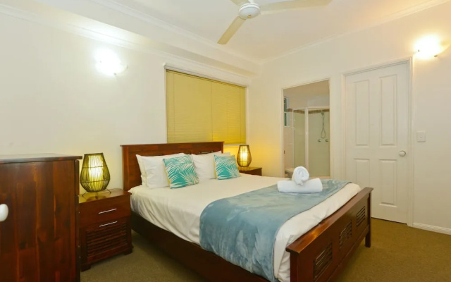 Latitude 16 Tropic Sands