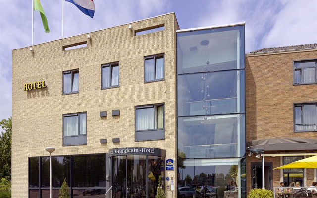 Hotel Restaurant Grandcafé 't Voorhuys