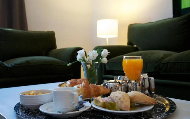 Suite Prado Hotel