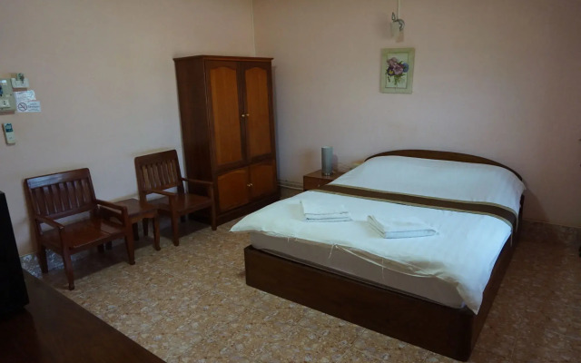 Phaythavone Hotel