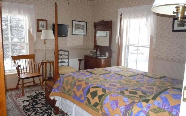 Fitch Hill Inn