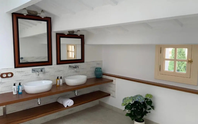 Seranova Luxury Hotel - Adults Only