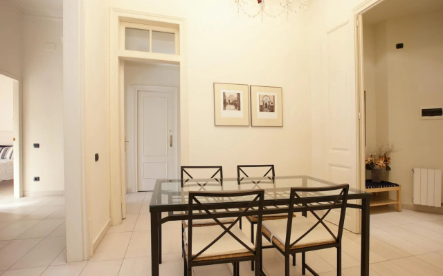 GAUDIR 1 · Apartment next to Pg de Gracia