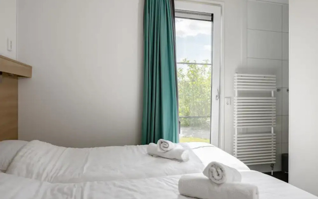 Modern Bungalow With two Bathrooms, Near the Beach