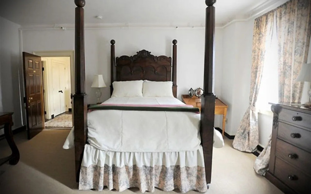 Rachaels Dowry Bed and Breakfast