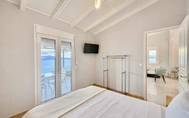 Nireos Coast Evia - Panoramic Seaview Gem
