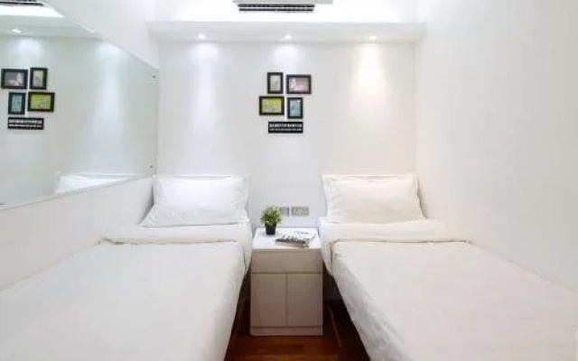 Global Holiday Home