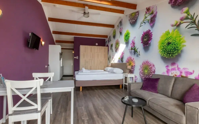 Stylish Zeeland Stay BBQ