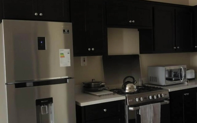 Kingston Apartment at Tres Vista