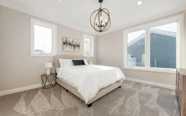 Luxury Modern Harrison West Townhome