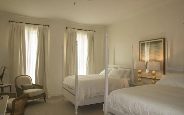 The Meadows Hotel