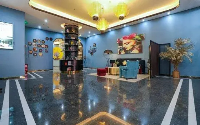 Jupian Movie Hotel (Pingyang Aojiang Xinhenan Road)