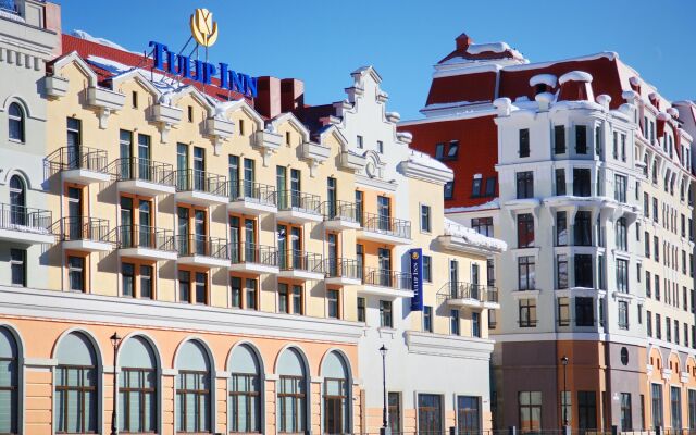 Tulip Inn Roza Khutor Hotel вид на фасад