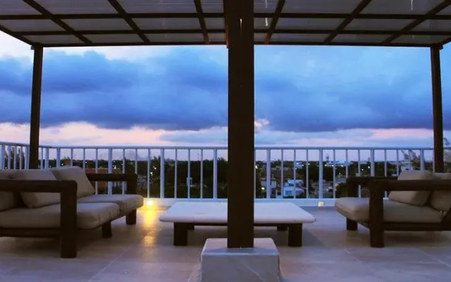 Xell Suites & Hotel